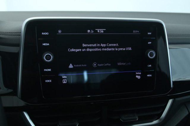 VOLKSWAGEN T-Roc 1.0 TSI R-Line Fari IQ.Light LED/Cerchi 18''
