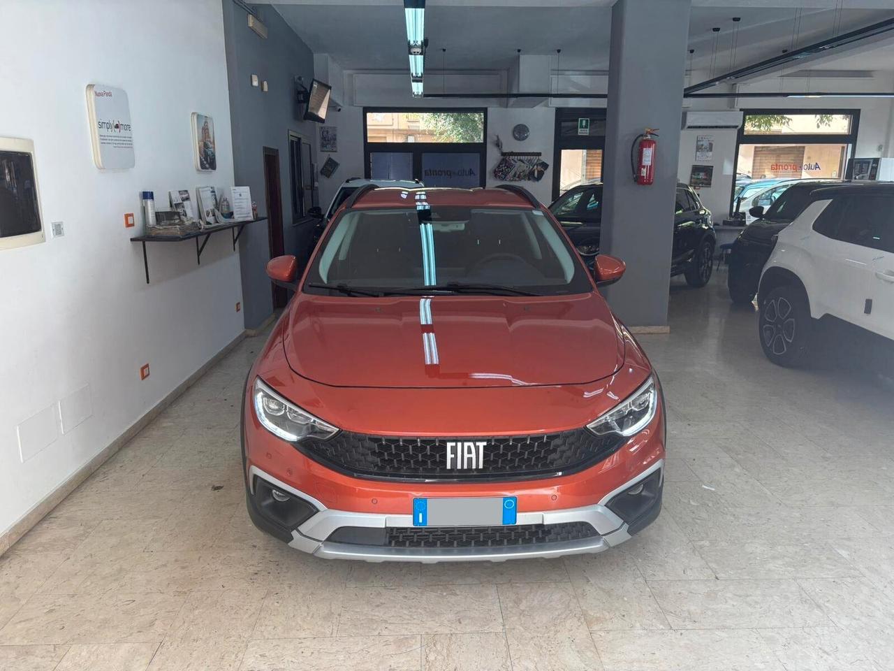 Fiat Tipo 1.6 130cv M-Jet SW Cross Plus