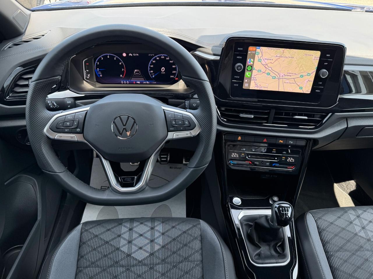 Volkswagen T-Roc 1.0 tsi R-Line Plus+Black P. / NO VINCOLI