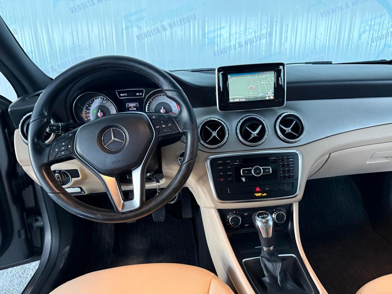 Mercedes Gla 200 Cdi Premium