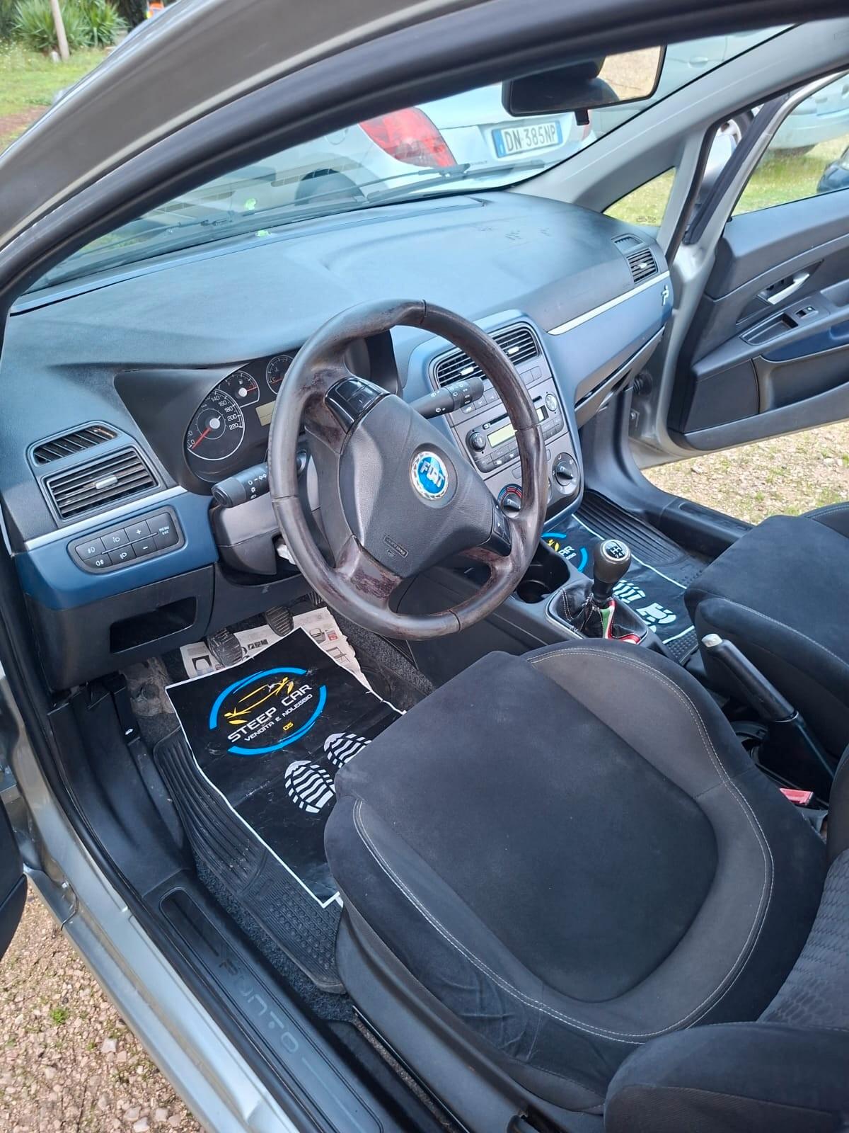 Fiat Grande Punto 1.3 MJT 75 CV GANCIO TRAINO