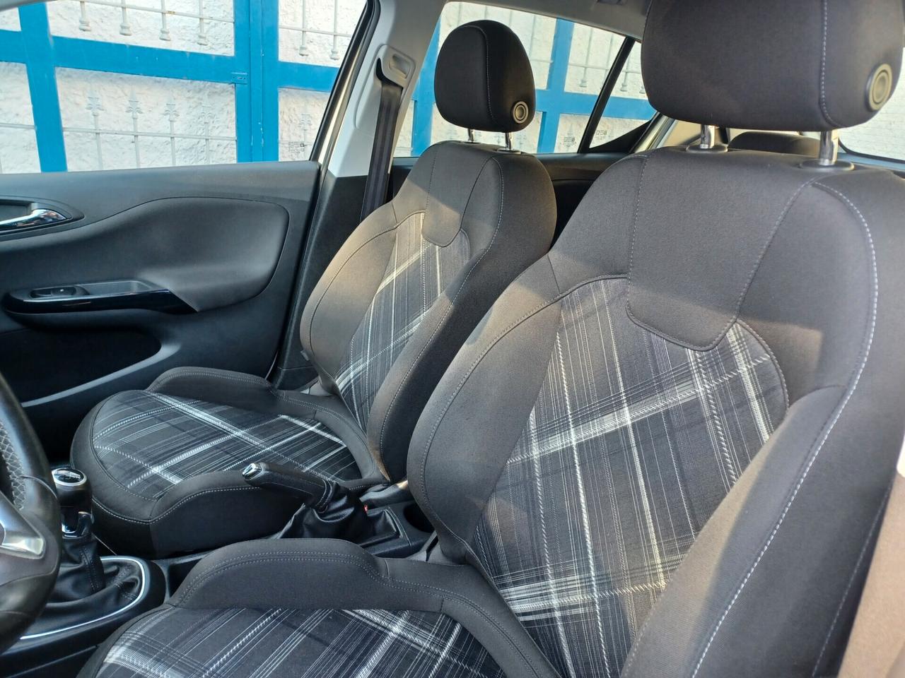 Opel Corsa 1.2 5 porte ANNO 2016 solo 69000 km