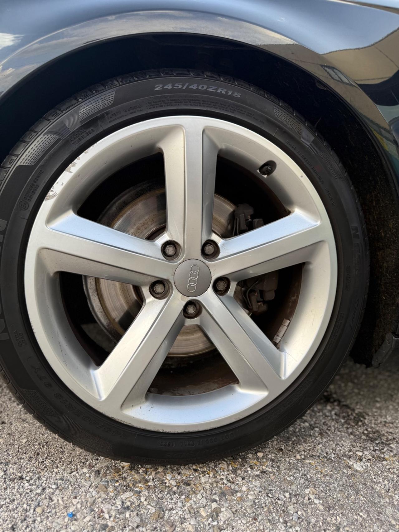 Audi A4 Avant 2.0 TDI 143CV