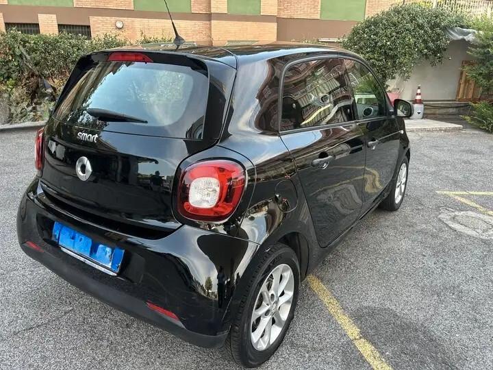 Smart ForFour 70 1.0 Passion