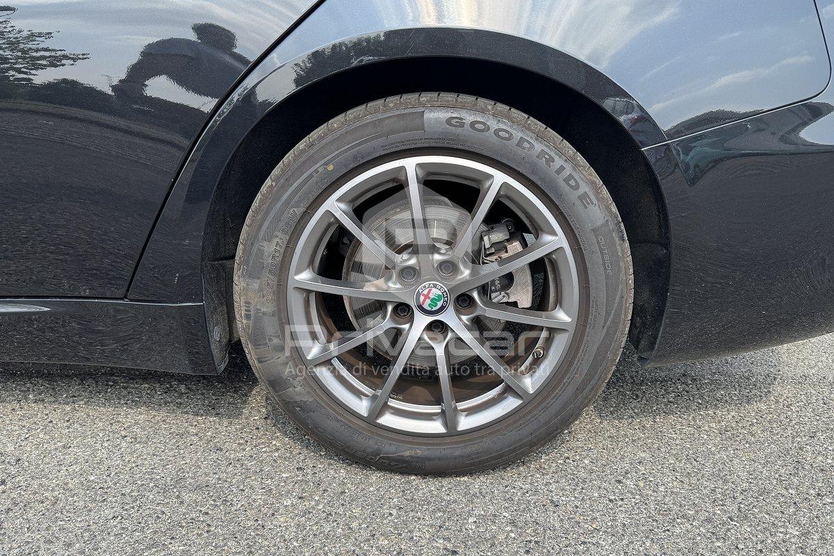 ALFA ROMEO Giulia 2.2 Turbodiesel 150 CV Business Launch Edition