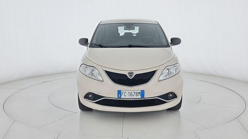 Lancia Ypsilon 1.2 69 CV 5 porte GPL Ecochic Silver
