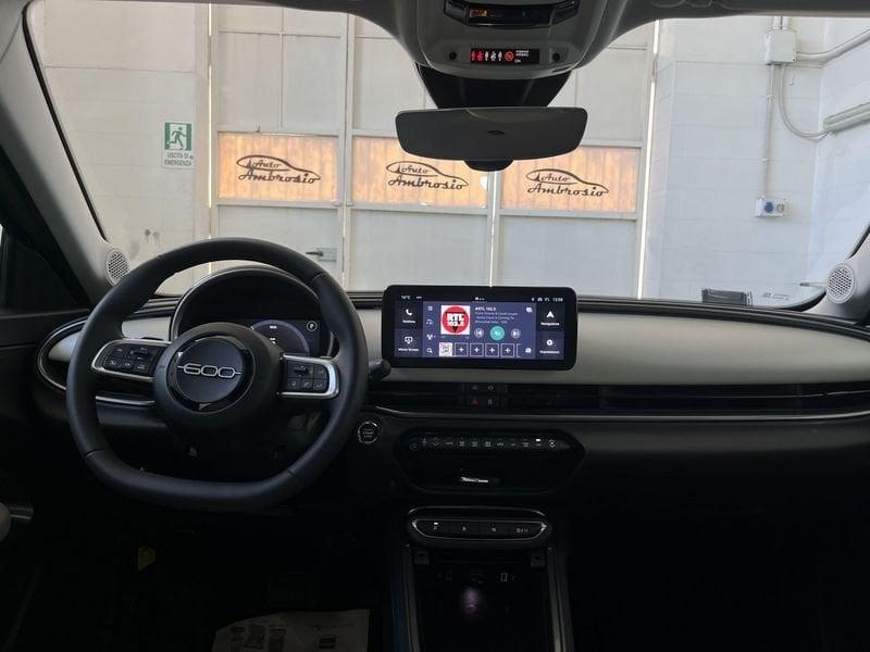 FIAT 600 600 Hybrid 100 CV DCT MHEV La Prima TUA DA 249,00 AL MESE