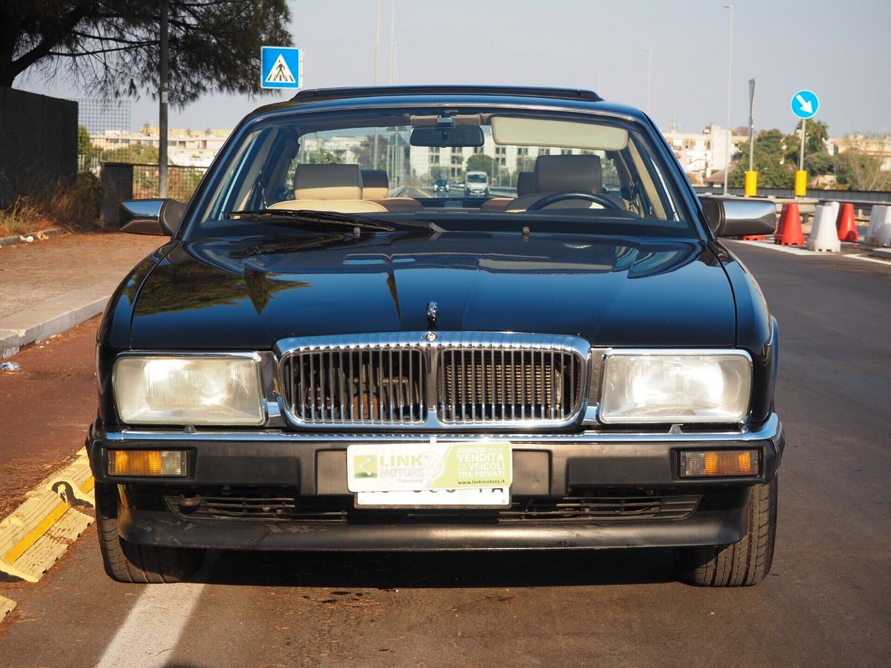 Jaguar XJ40 3.6