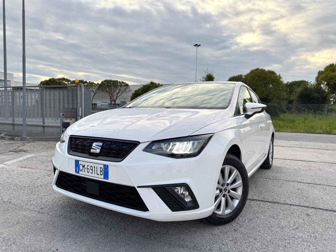 SEAT IBIZA 1.0 TGI Metano Style - Led Carplay