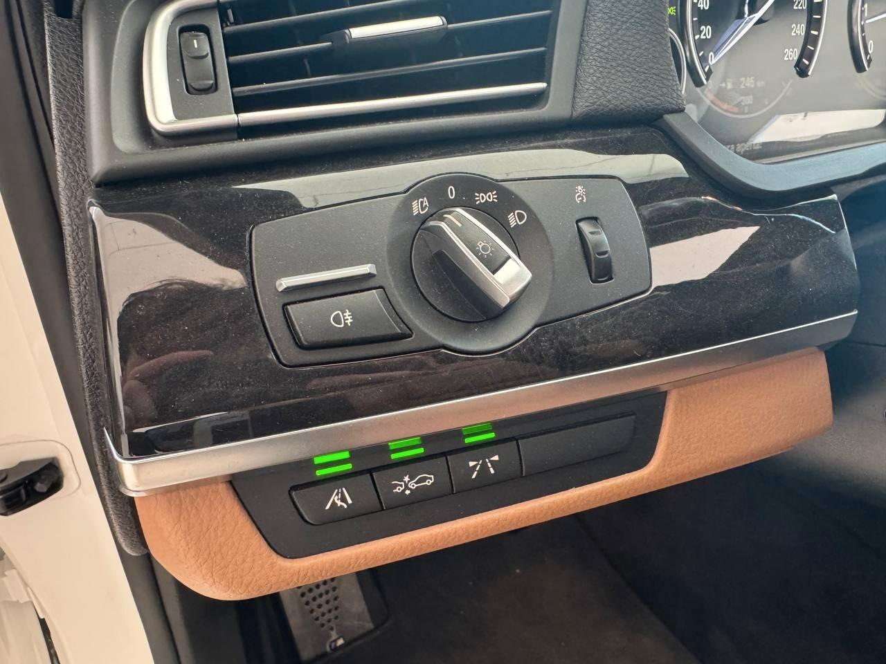 Bmw 750 750Li xDrive Eccelsa