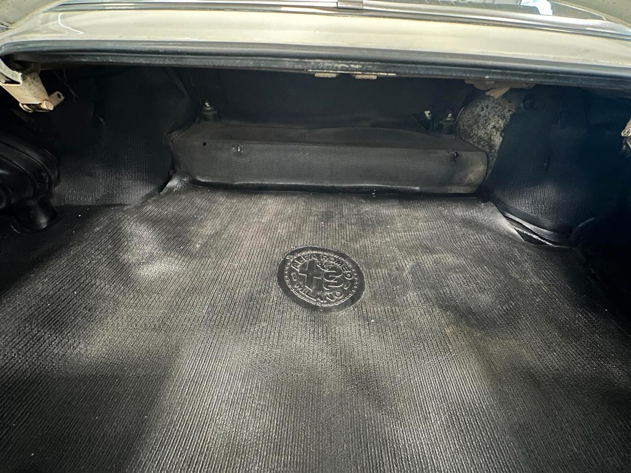 Alfa Romeo GT SCALINO