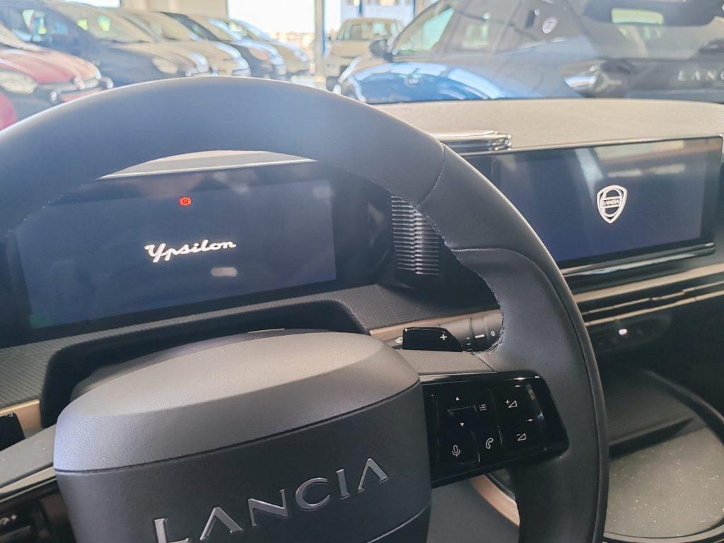 LANCIA Ypsilon Hybrid e-DCT LX ITALIANE PREZZO REALE