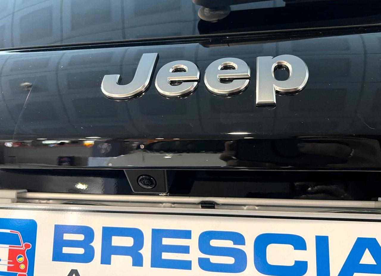 Jeep Avenger 1.2 Turbo 110 CV MHEV Summit