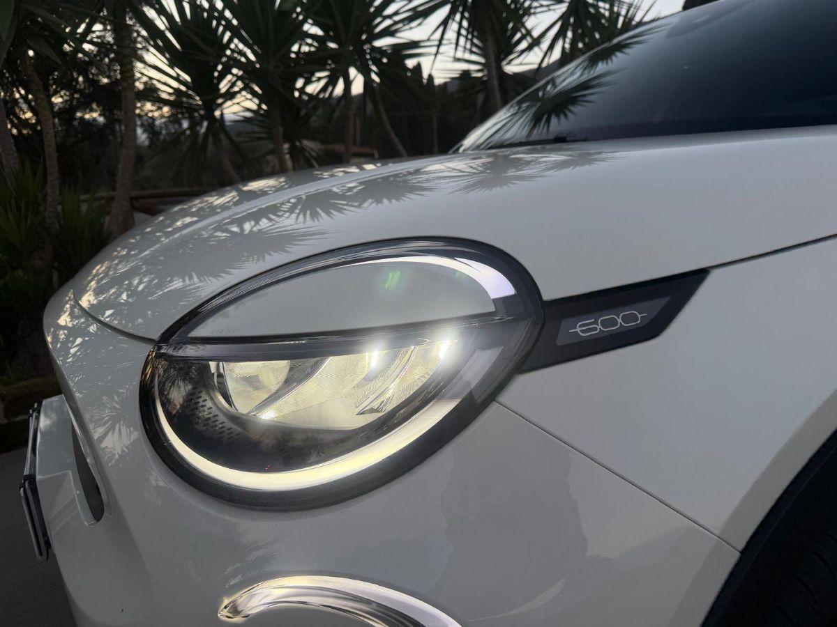 FIAT - 600 - Hybrid DCT MHEV La Prima