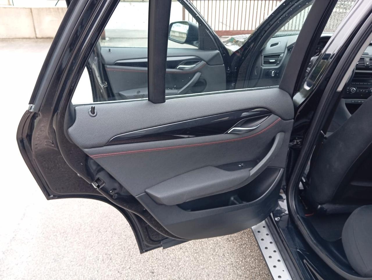 X1 xDrive20d Sport Line " INTROVABILE"