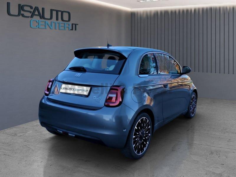 FIAT 500 500e Berlina 42 kWh La Prima