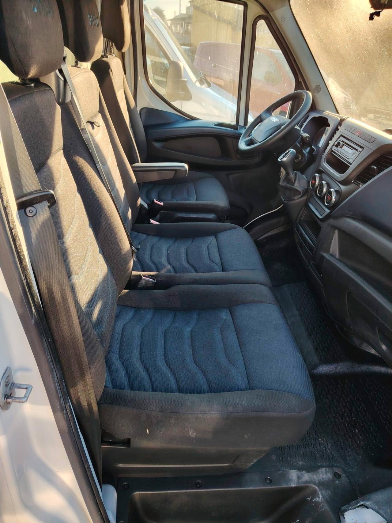 Iveco Daily 35 S14 2.3 Anno 2017