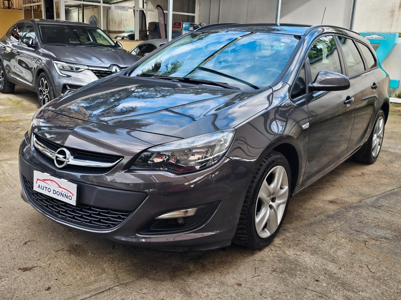 Opel Astra 1.4 Sports Tourer GPL Tech Elective