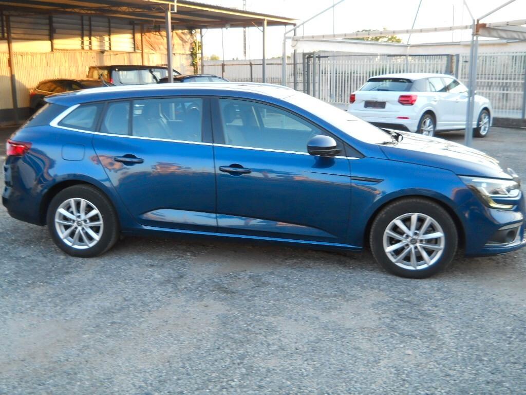 Renault Megane Mégane Sporter Blue dCi 115 CV Business