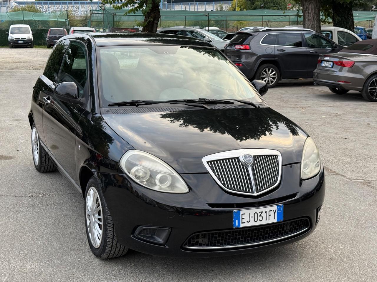 Lancia Ypsilon 1.4 Platinum Ecochic GPL