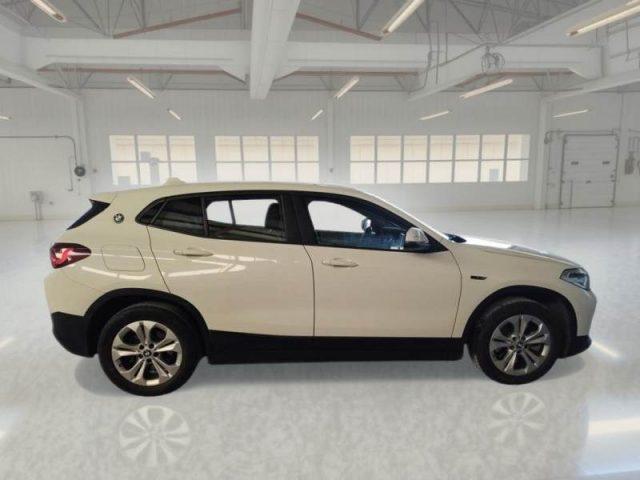 BMW X2 xDrive25e Business-X