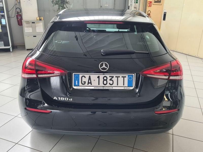 Mercedes-Benz Classe A A 180 d Automatic Business!NAVI!PDC!LED!