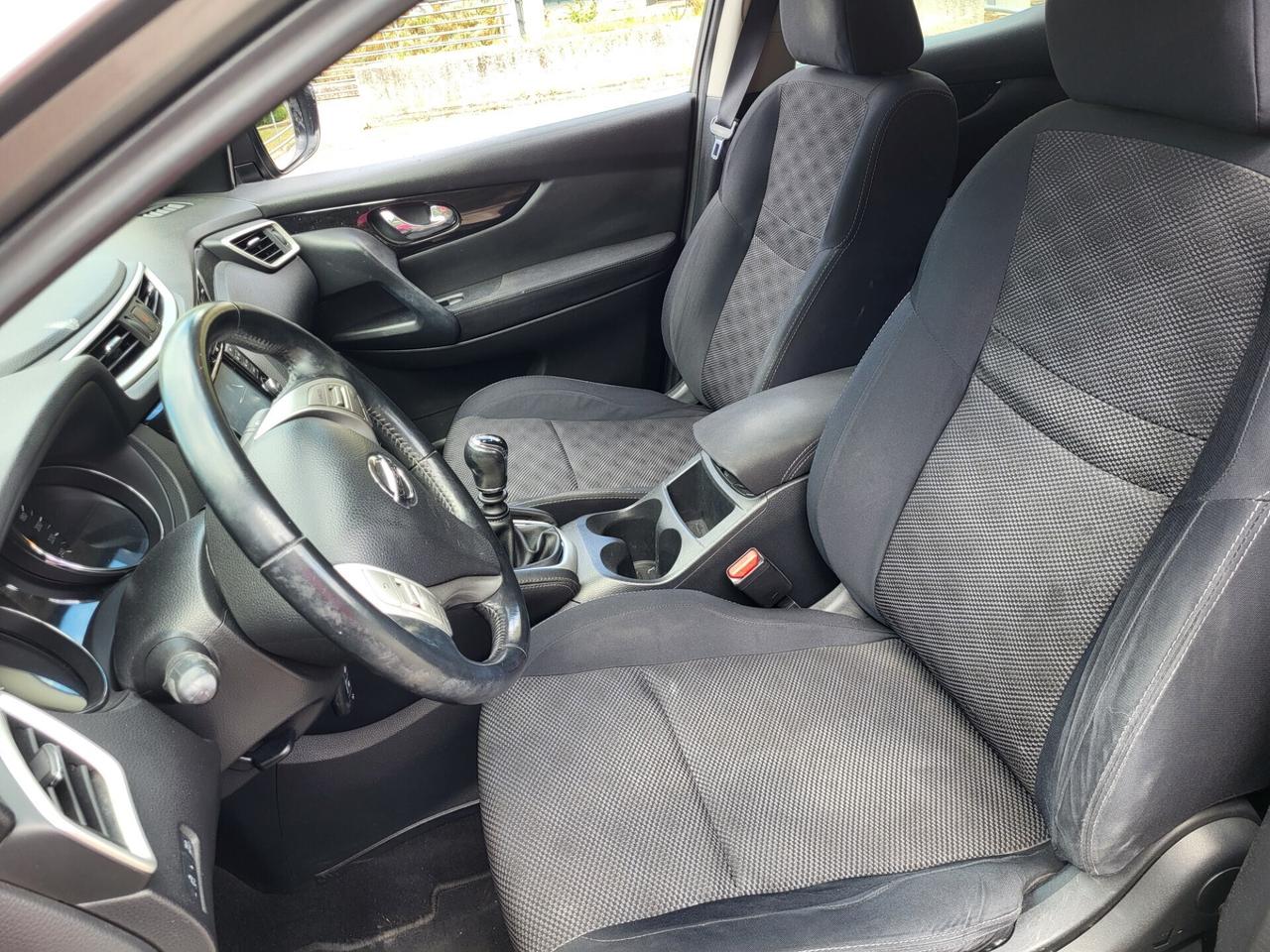 Nissan Qashqai 1,5 dCi-UNICO PROPR-NAVI-TELECAMERA