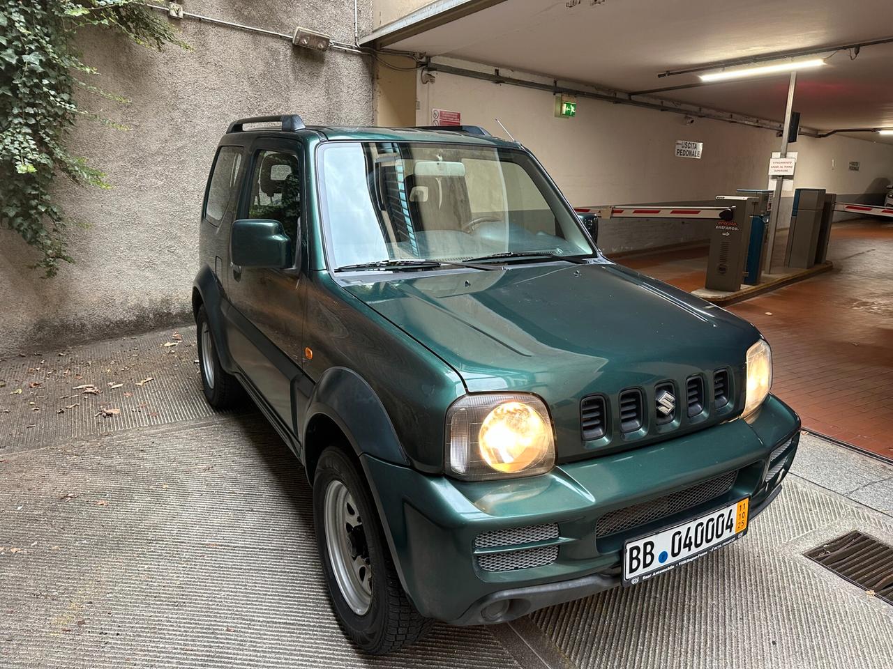 Suzuki Jimny 1.3i 16V cat 4WD JLX Più