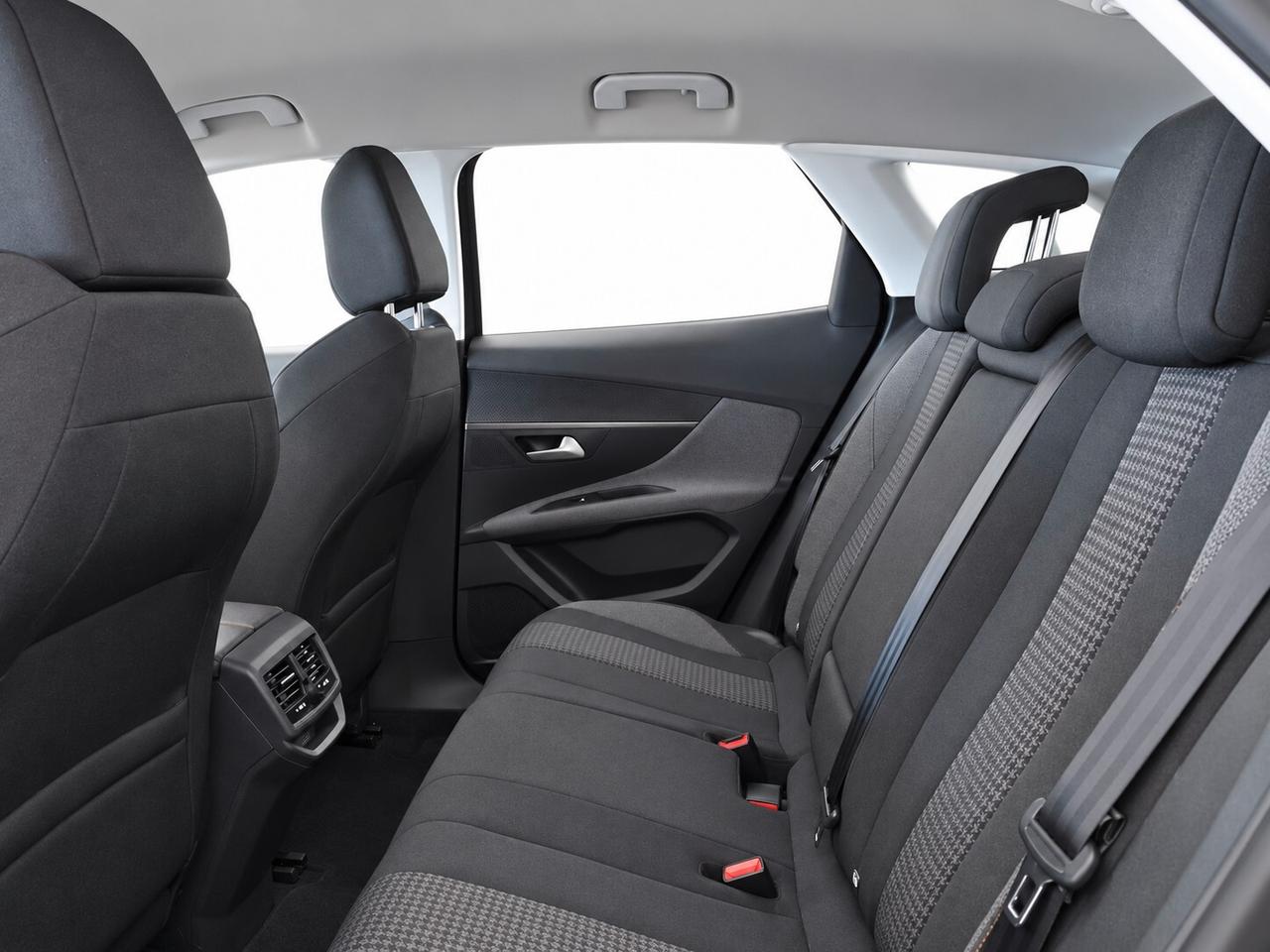Peugeot 3008 BlueHDi 130 S&S Business