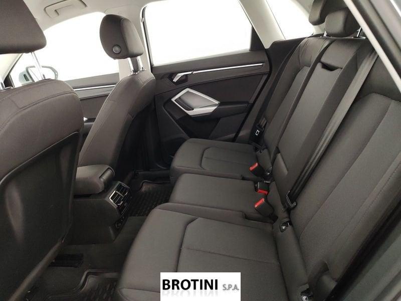 Audi Q3 1.5 35 TFSI Business Advanced