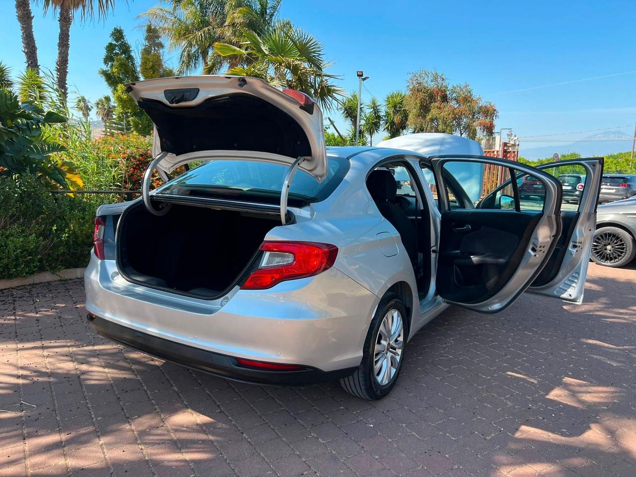 Fiat Tipo 1.6 Mjt S&S 5 porte Lounge