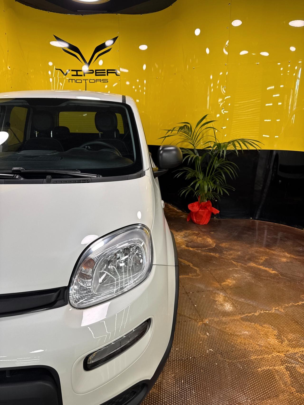 Fiat Panda 1.0 Hybrid Van 4 posti PERMUTA