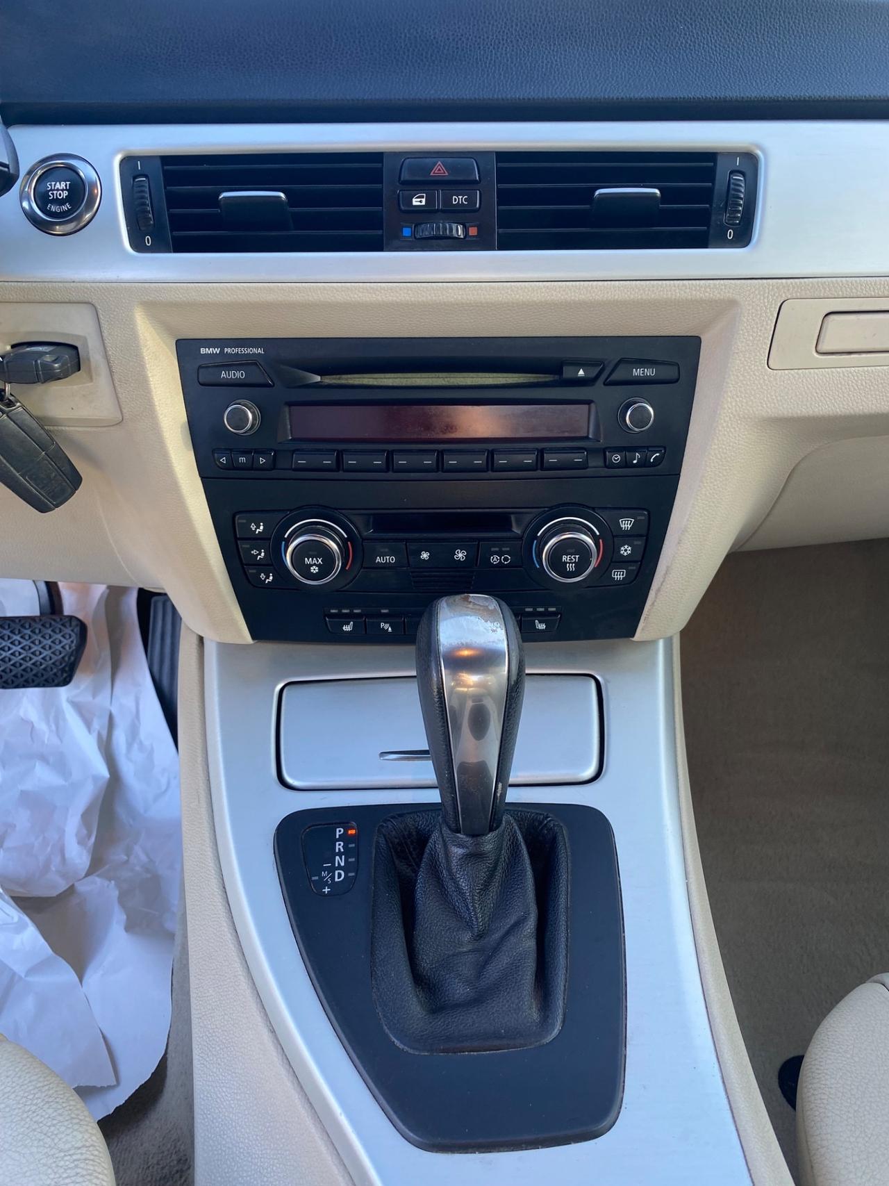 Bmw 320 320i cat Cabrio Attiva