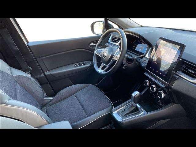 Renault Captur 1.6 E-TECH Hybrid Techno 145 auto