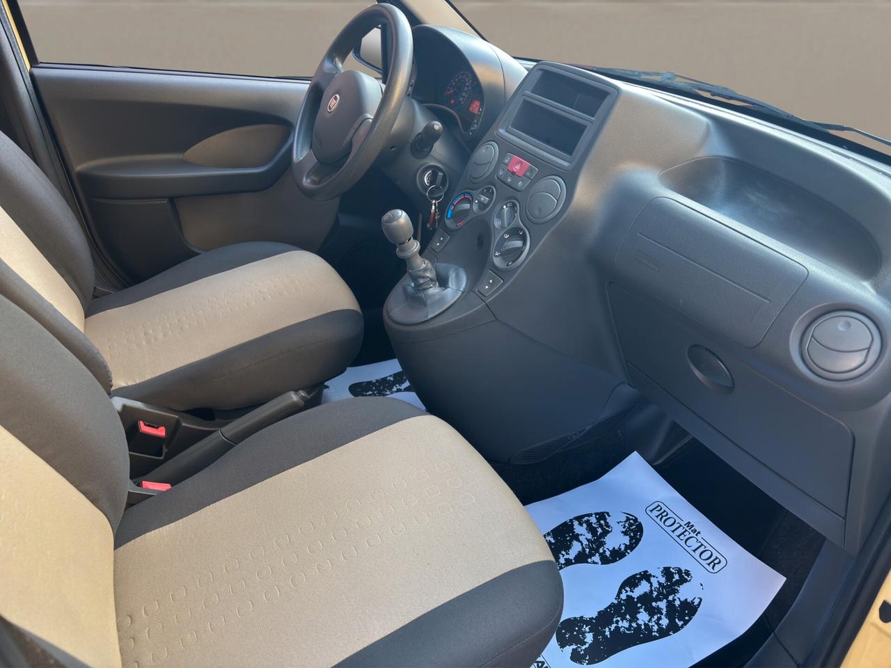 Fiat Panda NEOPATENTATI - BENZINA 5 PORTE