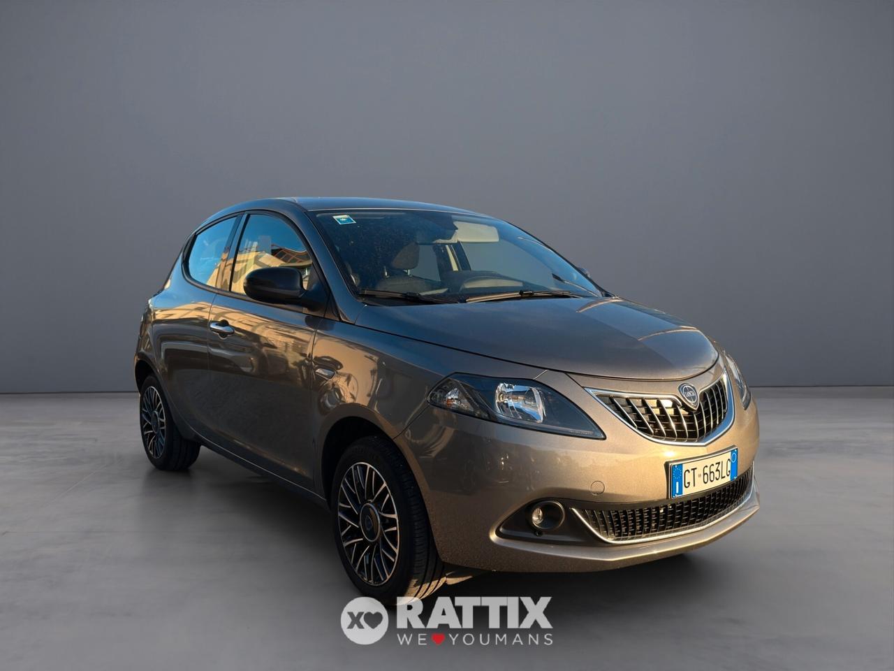 Lancia Ypsilon 1.0 FireFly 5 porte S&S Hybrid Platino