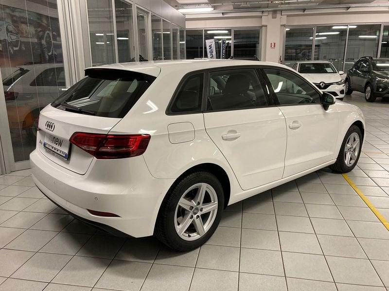 Audi A3 Sportback Business S tronic 30 1.5 g-tron 131cv rif.FY359