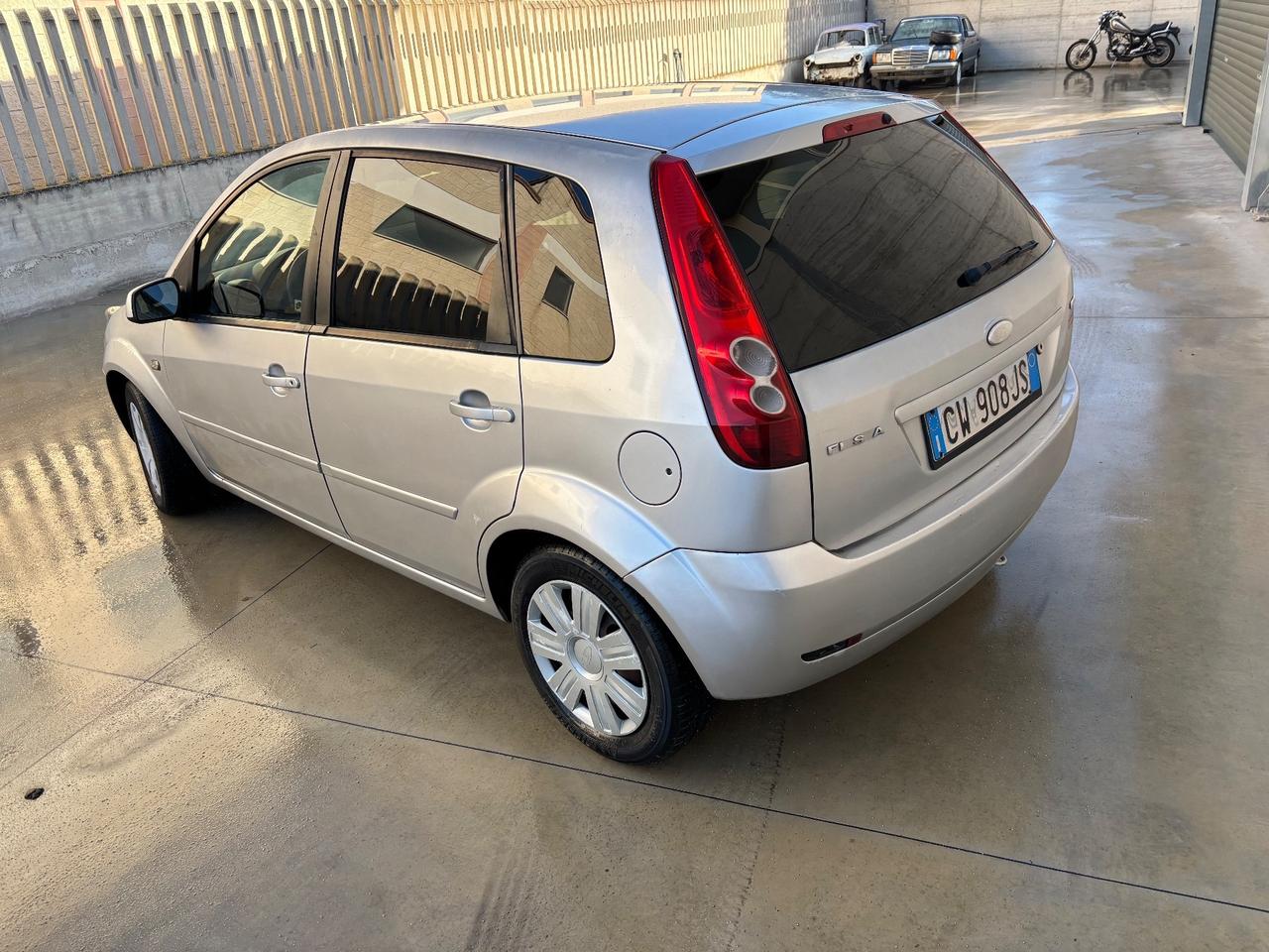 Ford Fiesta Fiesta+ 1.4 TDCi 5p.