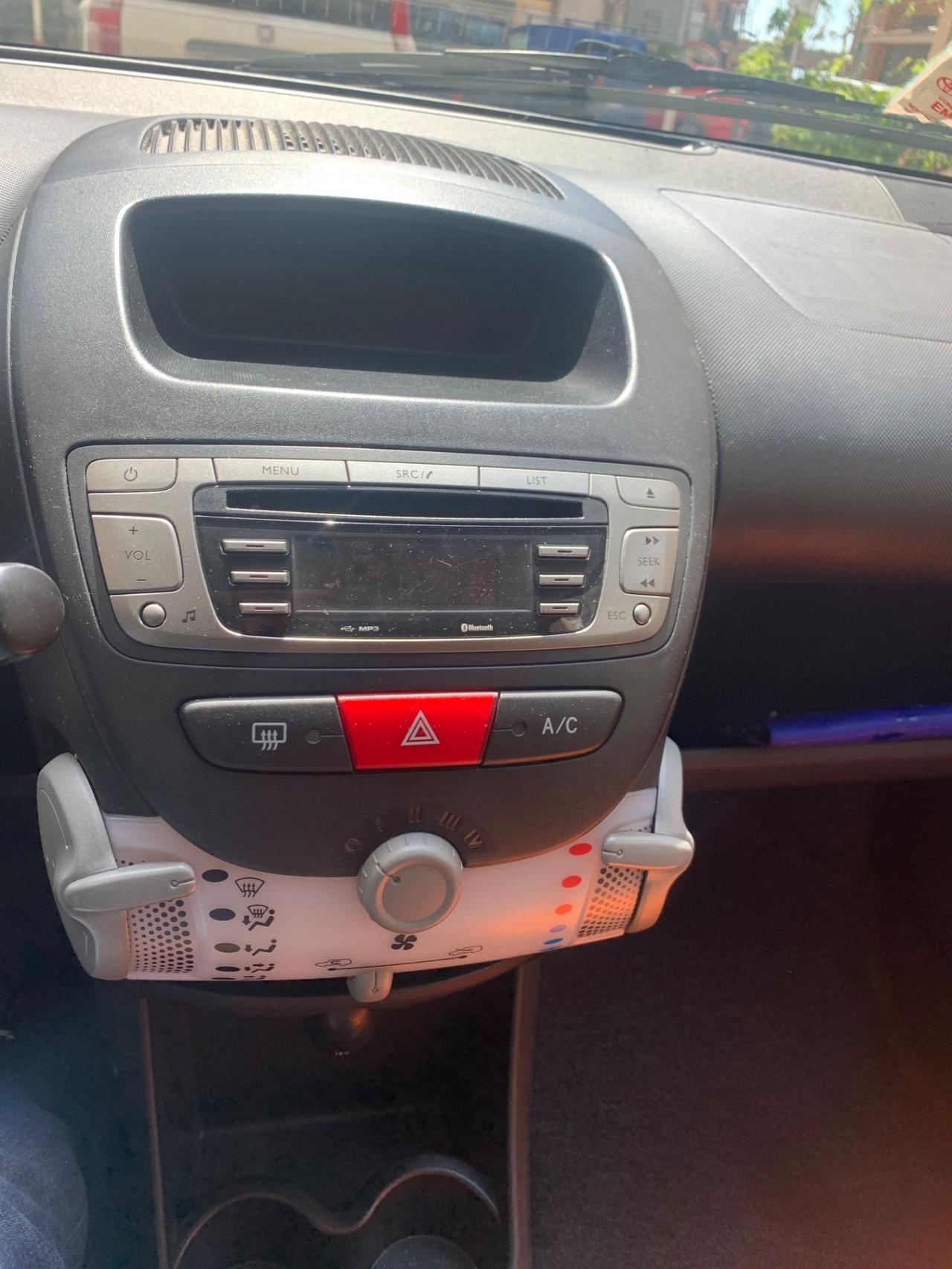 Toyota Aygo 1.0 12V VVT-i 5 porte Tobasco MMT