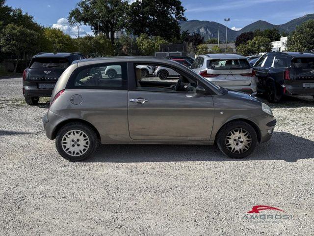 LANCIA Ypsilon Multijet 16V Argento - PER OPERATORI DEL SETTORE