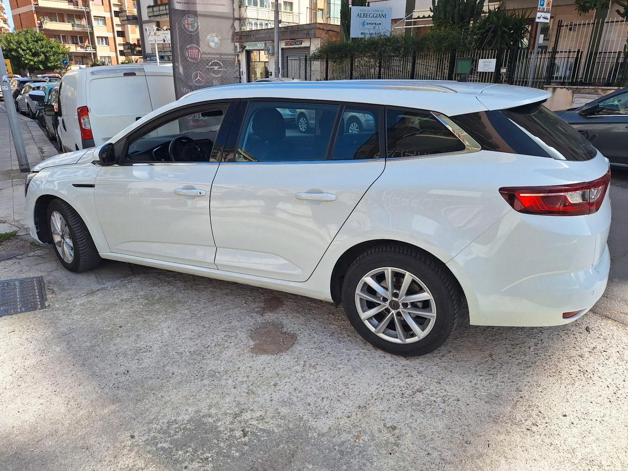 Renault Megane Mégane Sporter Blue dCi 115 CV Business