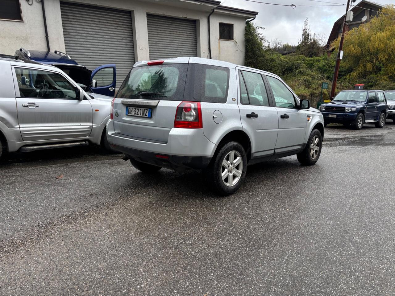 Land Rover Freelander 2.2 TD4 S.W. SE