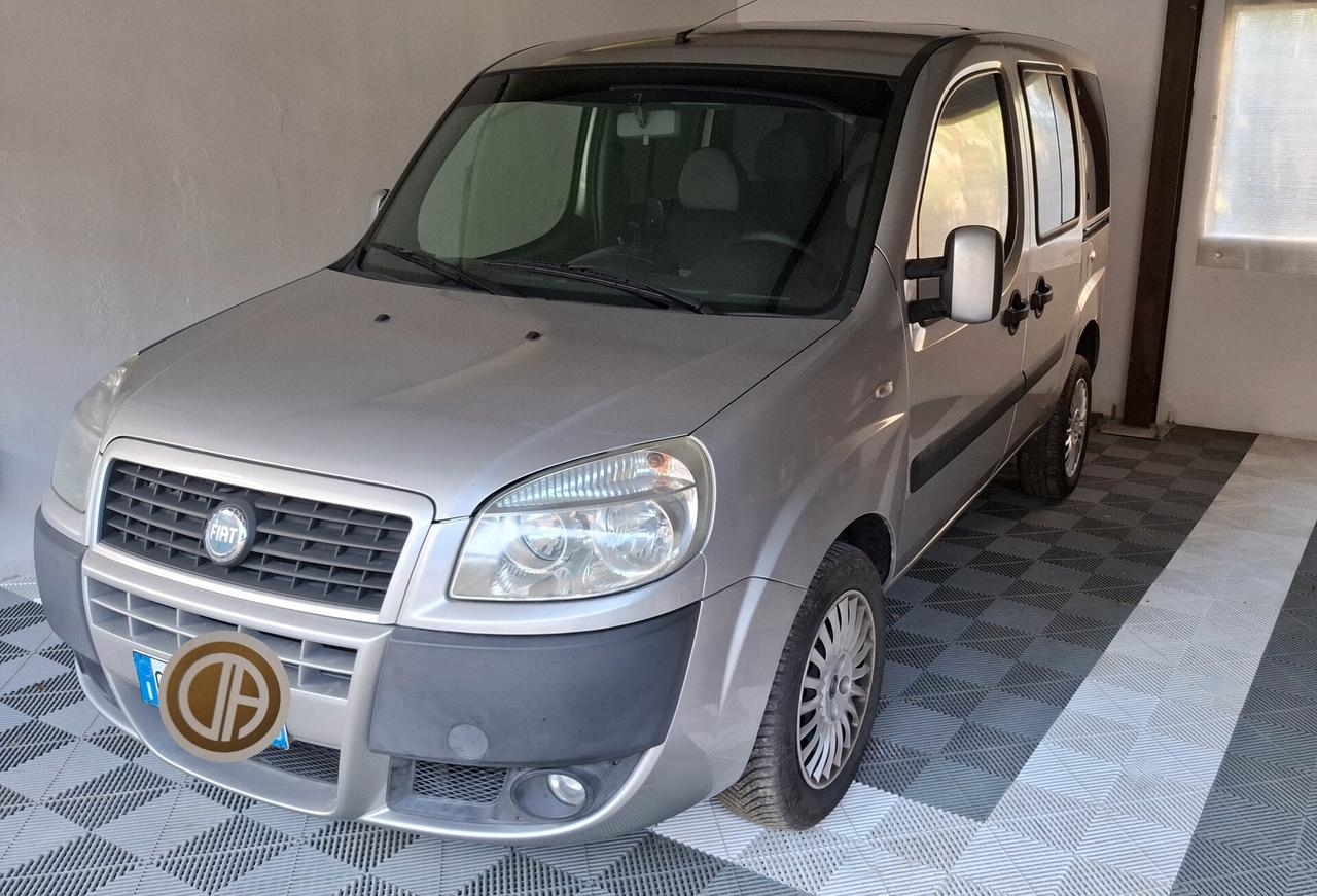 Fiat Doblo 5 posti