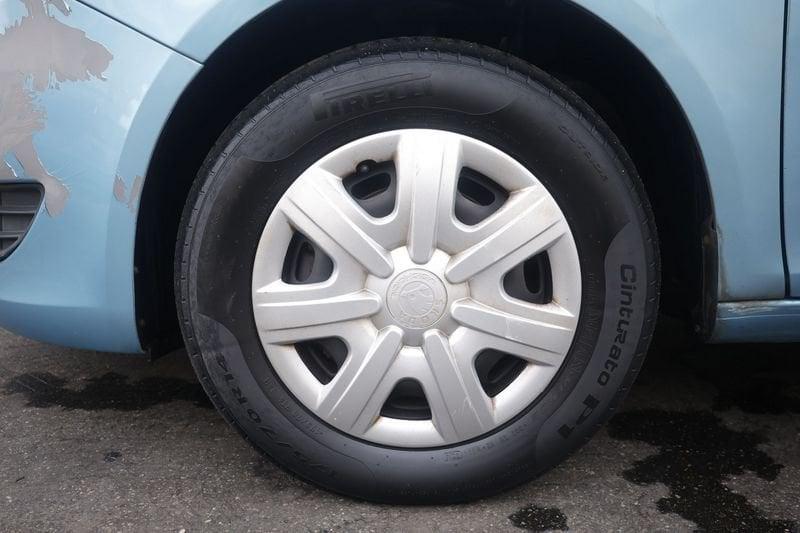 Škoda Roomster Skoda Roomster 1.2 Ambition (style) 70cv Unicoproprietario