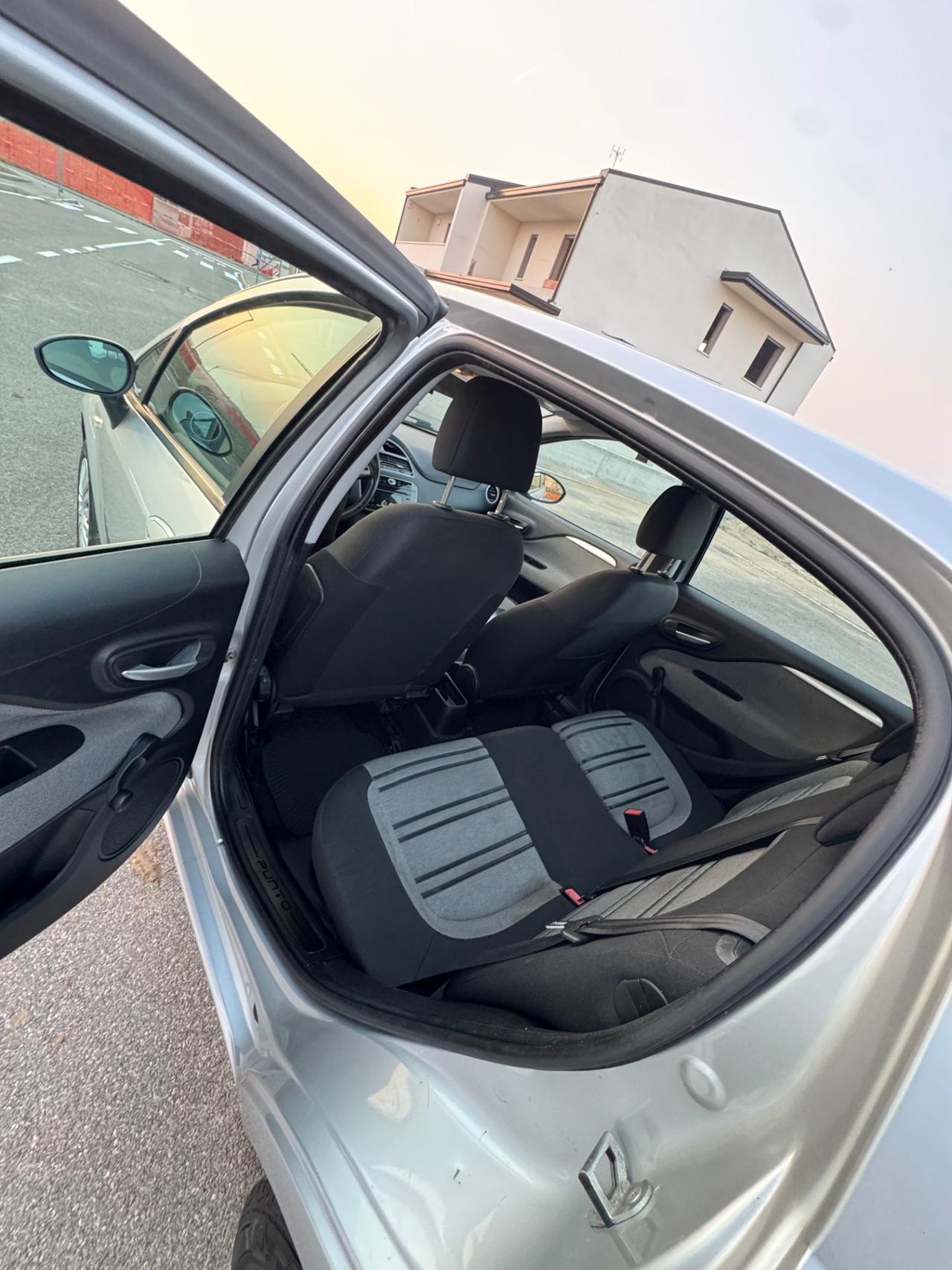 Fiat Punto Evo 1.4 5 porte Dynamic GPL