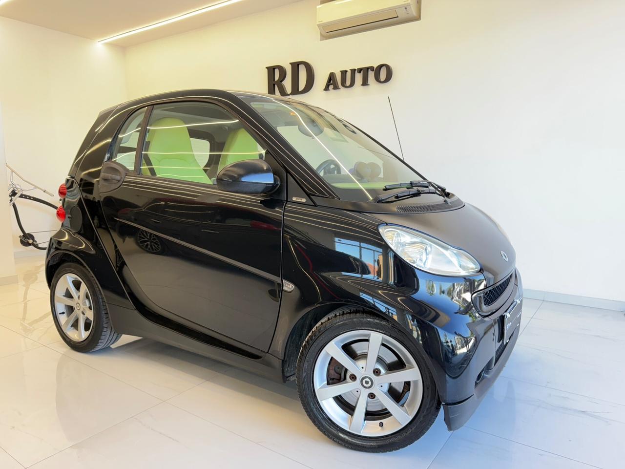Smart fortwo 0.8 cdi Passion 54cv automatica okneopatentati