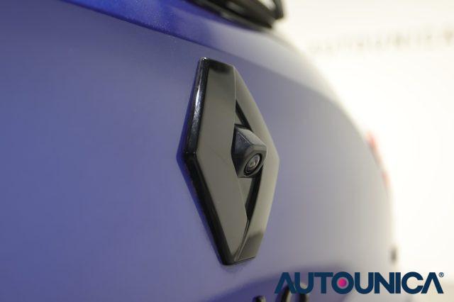 RENAULT Clio FULL HYBRID E-TECH 145 CV 5 PORTE ENGINEERED