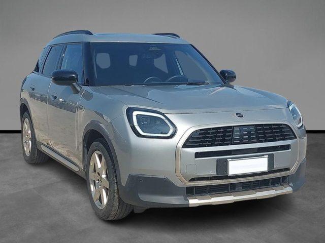 MINI Mini C Favoured Countryman