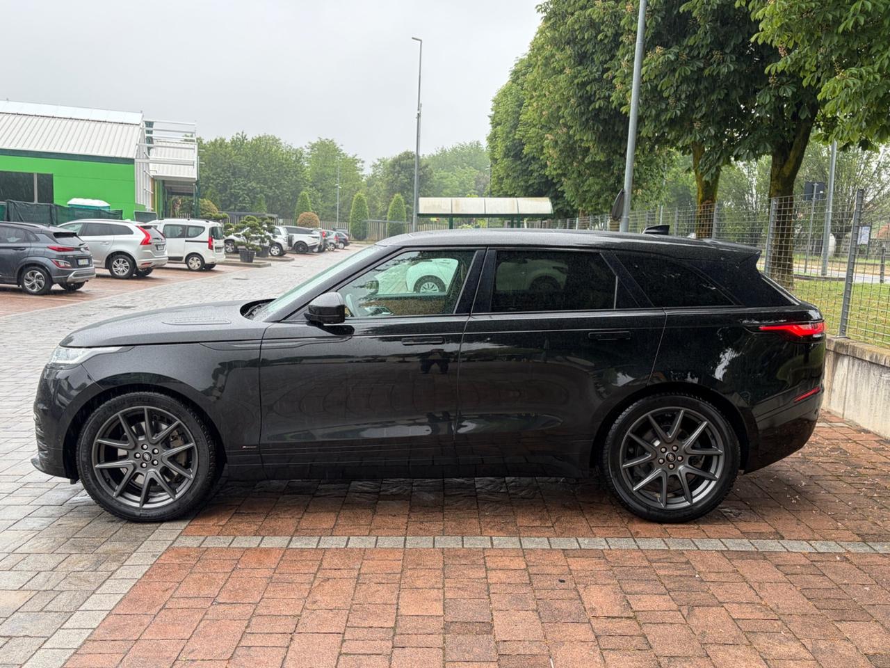 Land Rover Range Velar 3.0D l6 300 CV R-Dynamic HSE
