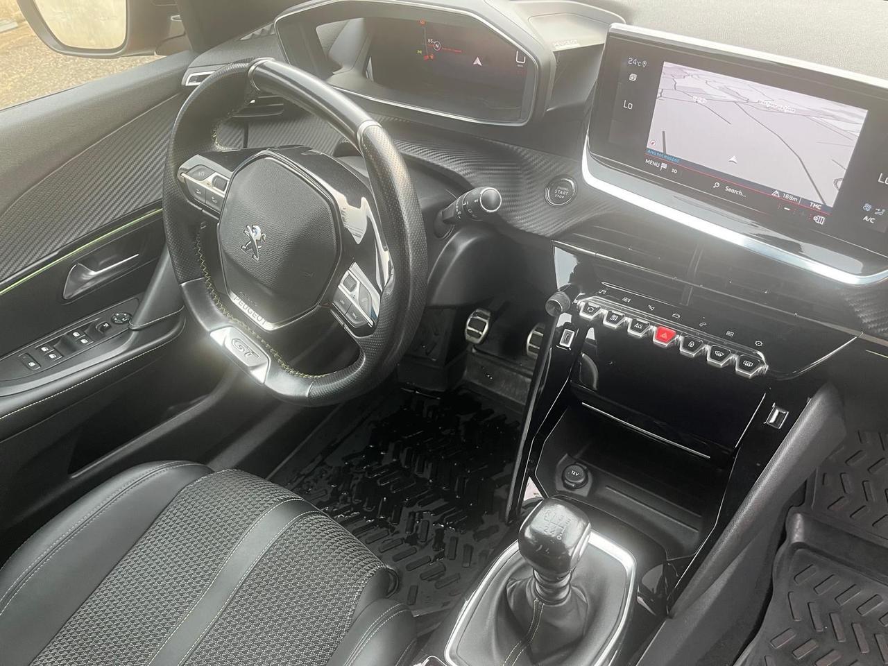 Peugeot 2008 gt line-1.5 hdi - km 57000-2020